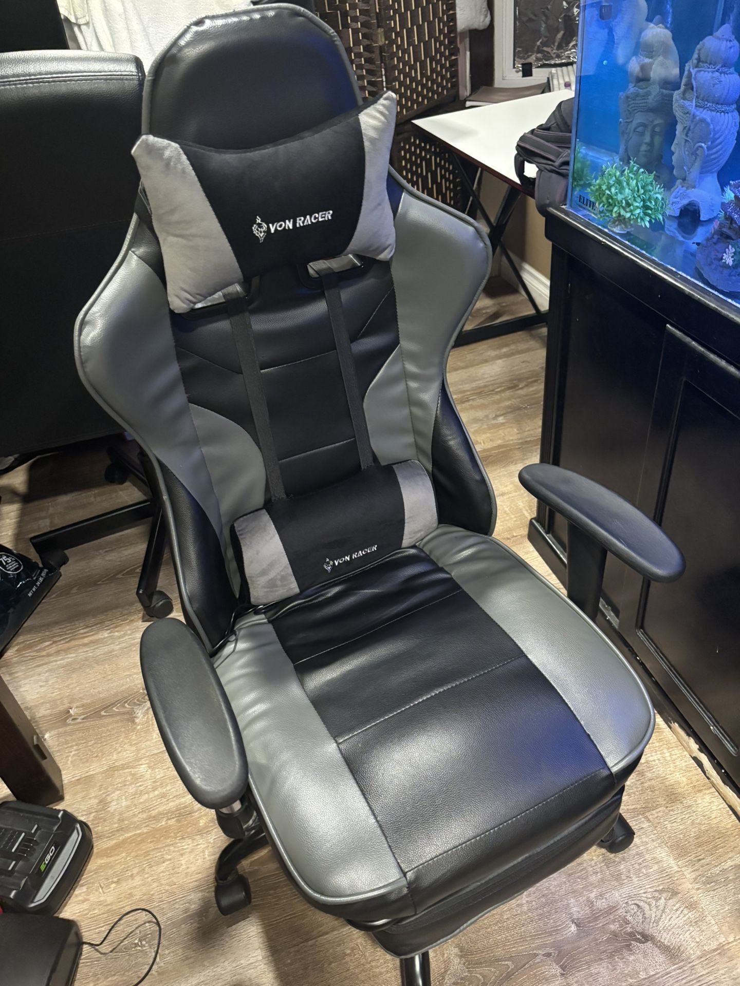 Gaming Chair With Back Massager