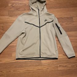 Nike Tech Fleece 