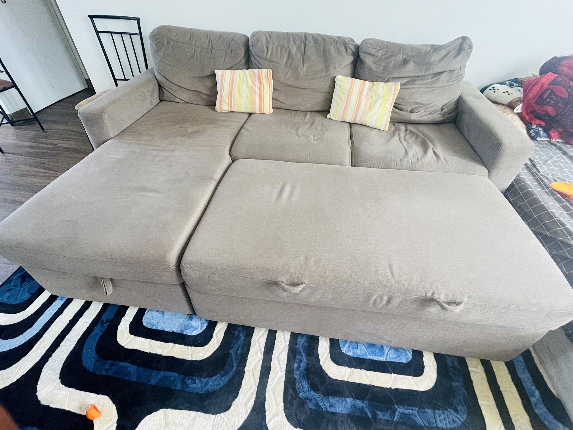 Sectional Gray Couch 