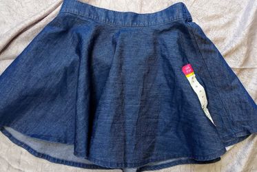 New Girl's Skirt Size 6
