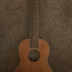 UKELELE 