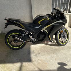 2016 Honda CBR 300