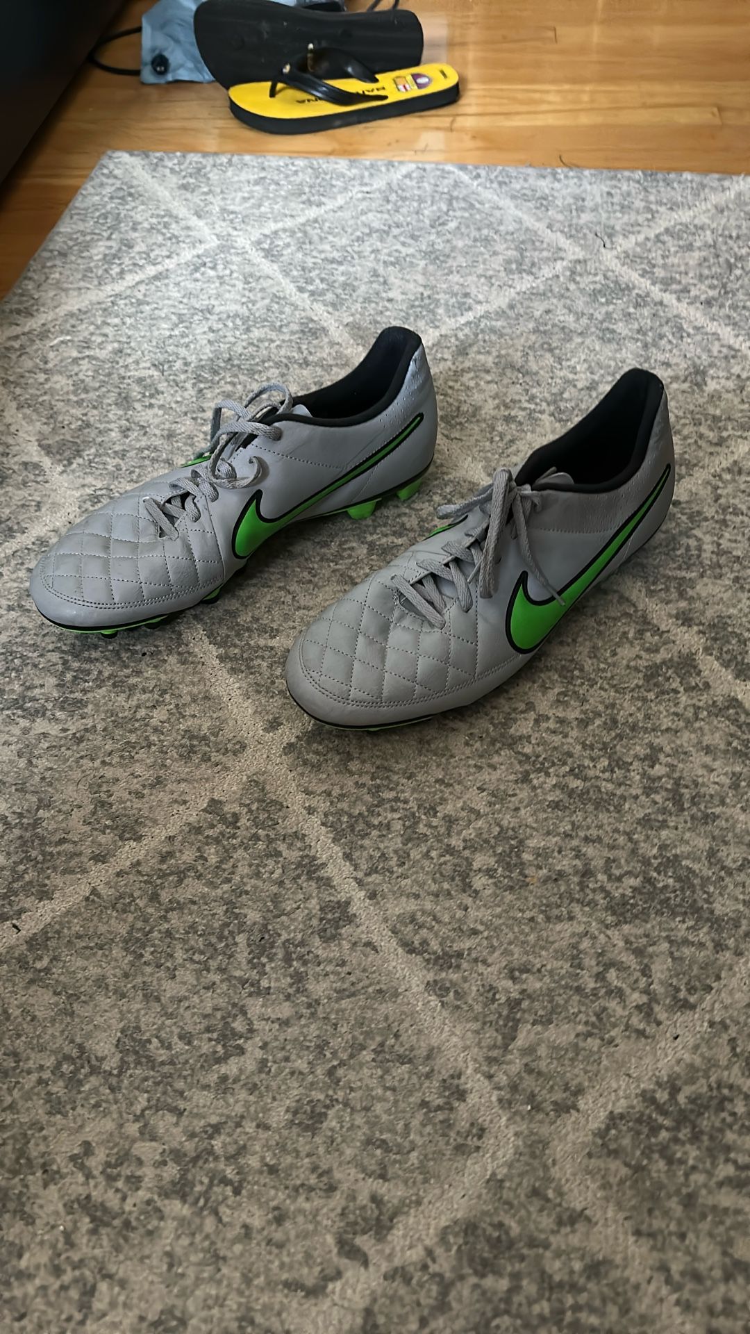 Men’s Nike Tiempo Soccer Cleats