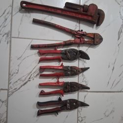 Handyman Iron Tools And More In The Tool Bag