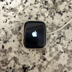 Apple Watch Series 7 GPS 