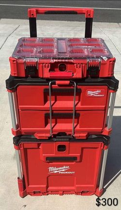 Milwaukee packout tool box set
