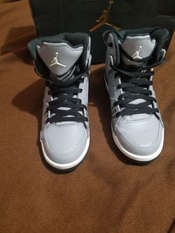 jordon flight gray