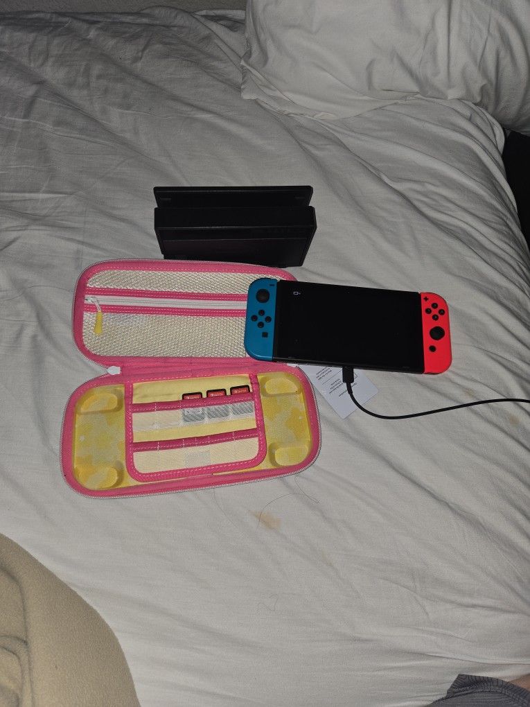Nintendo Switch 