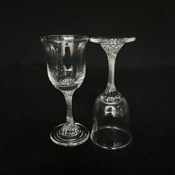 Vintage PAIR OF 2 CRYSTAL CORDIAL BAVARIAN LIQUOR GLASS 1.75 OZ Glasses