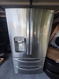 LG French Door Refrigerator
