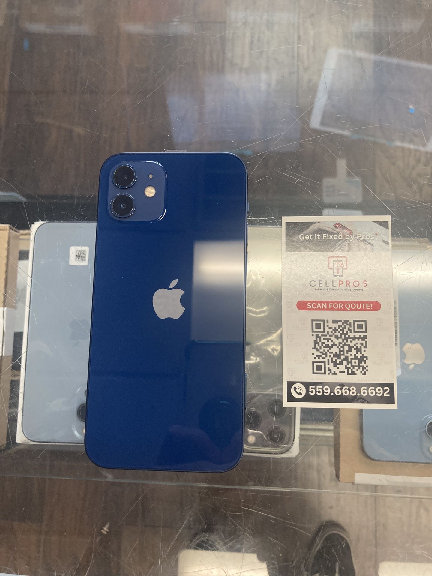 iPhone 12 64GB Unl 
