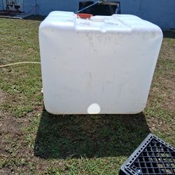 Water tank 