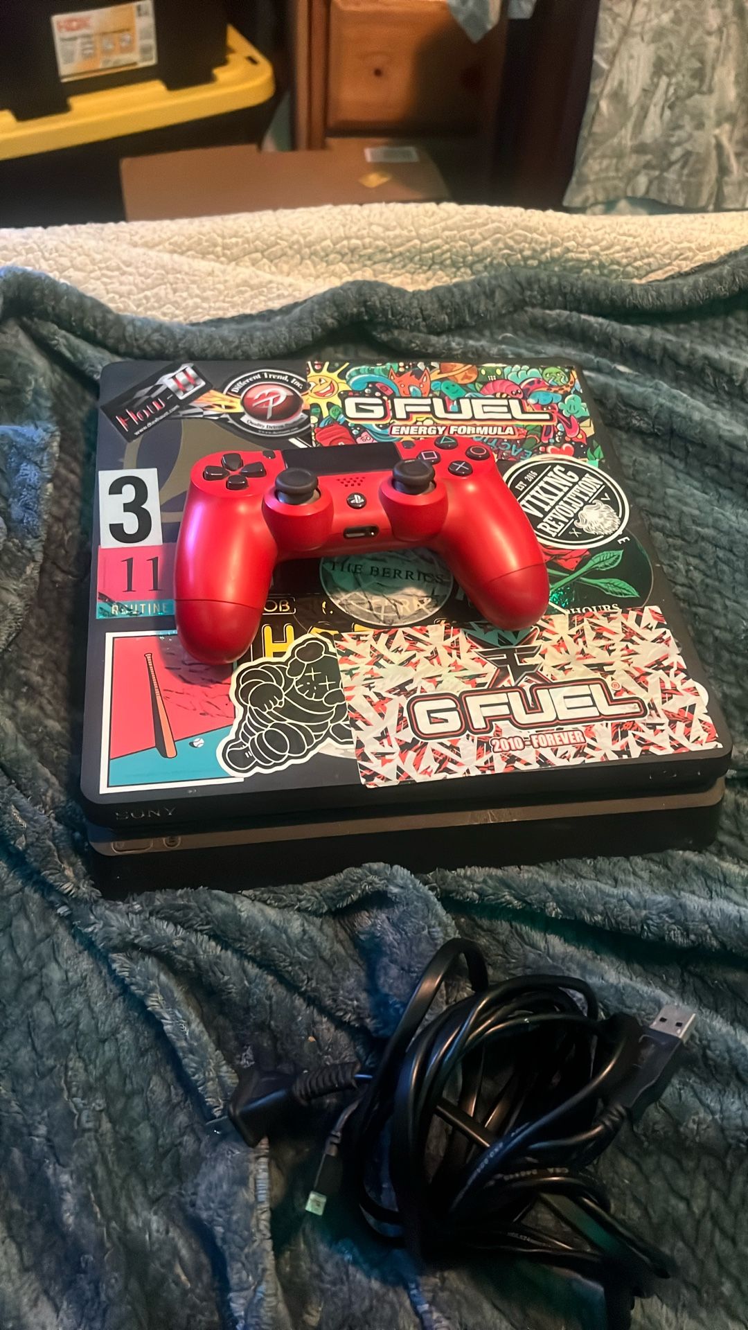 PS4 Slim 500GB