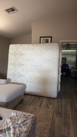 King size bed (mattress & metal frame)