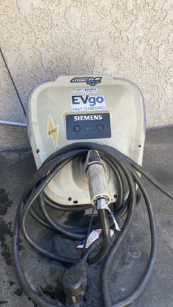 Seema's electric car charger indoors are out man in USA works excellent