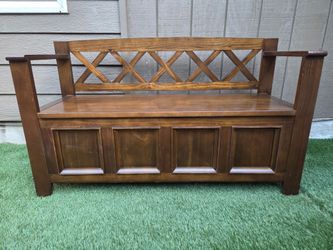 Entry solid wood storage bench