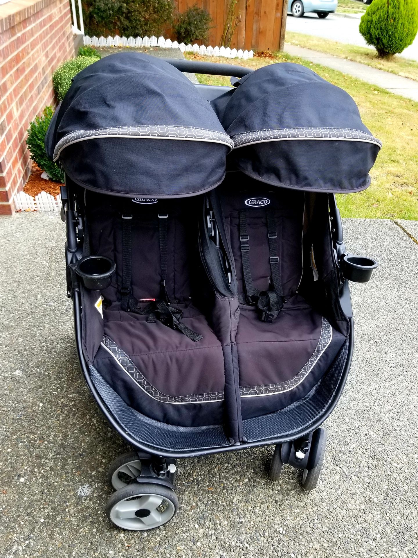 Graco FastAction Fold Duo Click Connect stroller