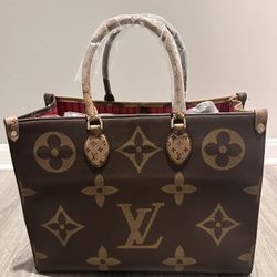 Loui Vuitton Bag