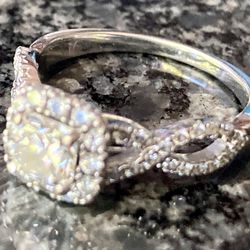 14 Karat White Gold Engagement Ring 