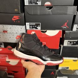 2019 Jordan Bred 11s size 8 USED