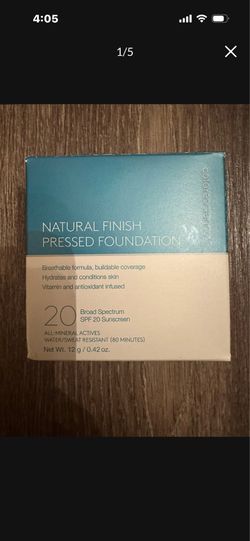 Make up Natural Finish Pressed powder