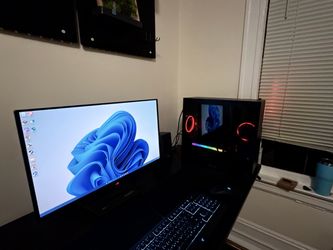 Gaming Monitor (Asus ROG Strix OLED)