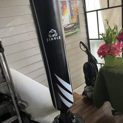 Stand up heavy bag