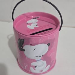 Snoopy Tin Coin Bank 3" tall