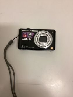 Panasonic Lumix DMC-FH20 Digital Camera 14.1MP 8x Optical Zoom Black