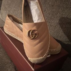 Women’s Shoes 