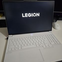 Lenovo Legion 7i 16 (9th Gen) RTX 4060 - 240hz Display 