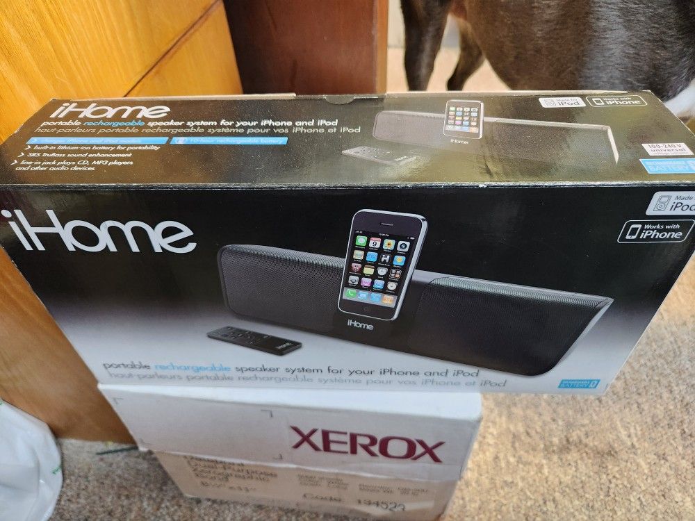 I HOME PORTABLE RECHARGEABLE SPEAKER SYSTEM FOR IPHONE & IPAD