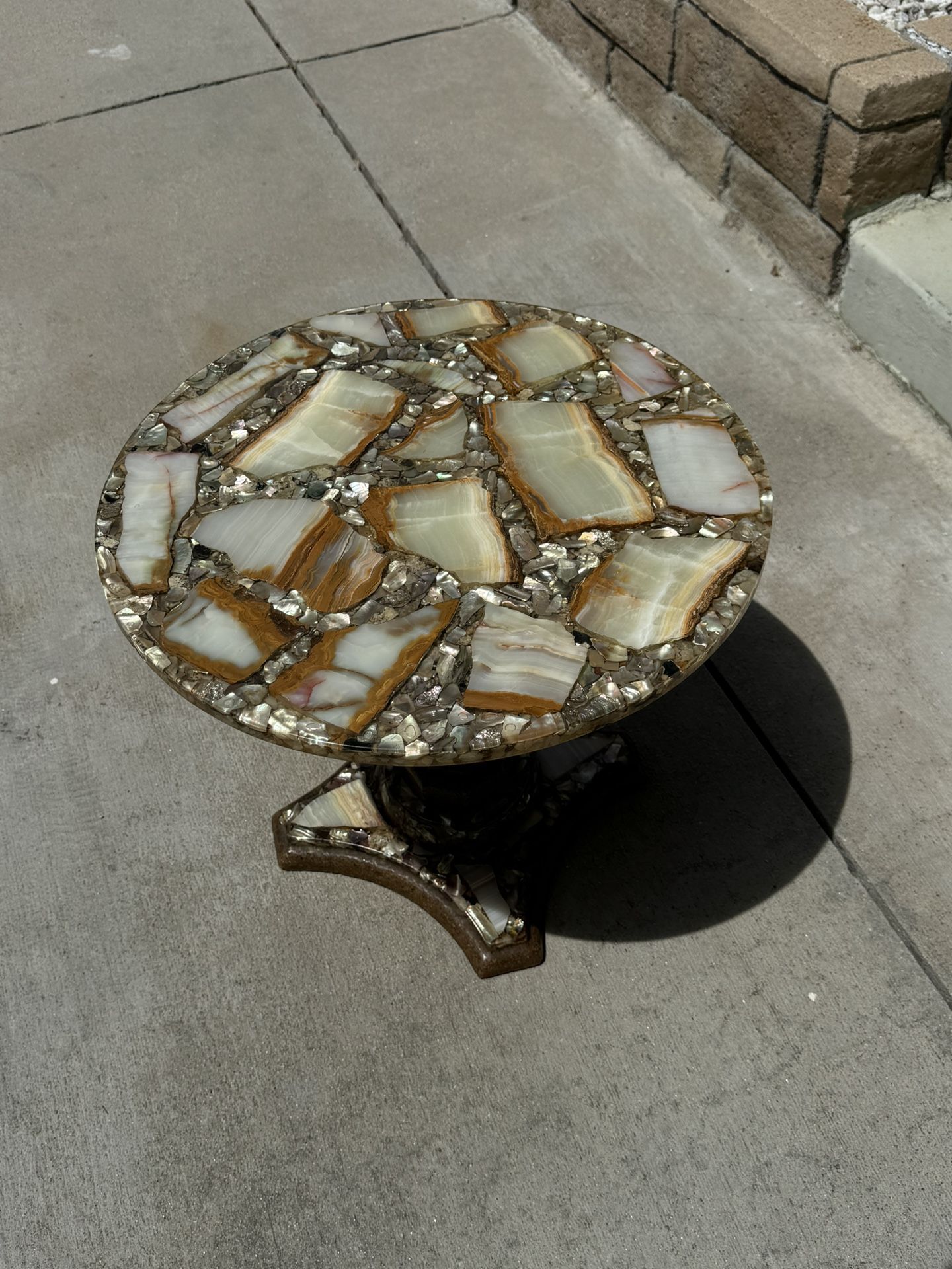 Aruto Pani Style Onyx Abalone Side Cocktail 20” Table