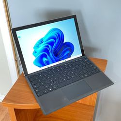 Microsoft Surface PRO 6 i5-8350u 16GB RAM 256GB Windows 11 PRO 2736 x 1824 Resolution