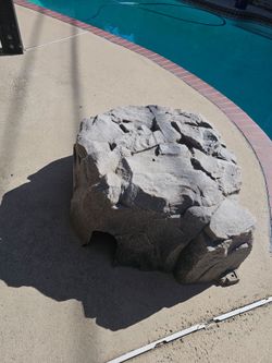 Dekora artificial rock cover