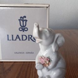 Vintage Retired Lladro Lucky In Love Elephant With Flowers Figurine Number 6462 Perfect Condition Great Valentine's Day Present Gift
