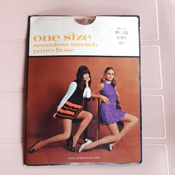 VINTAGE PANTY HOSE