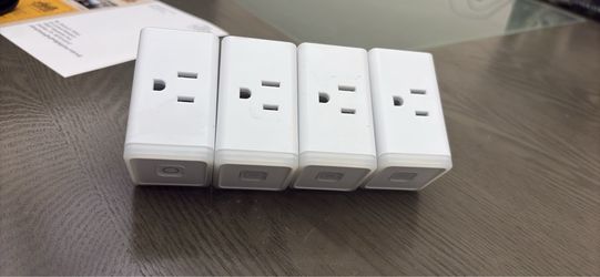 Smart Plugs Set of 4 White