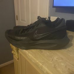 Black Nike Precision 6 Basket Ball Shoes Size 8
