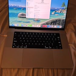 Apple 16 Inch MacBook Pro 2021 M1 Pro Chip 32ram 512gb Flash Hard Drive Great Condition Silver Color 