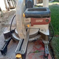 Chicago Electric 12in Double Bevel Sliding Compound Miter

