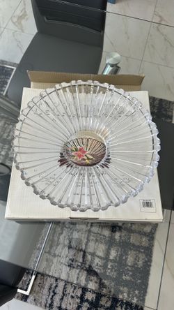 Fifth Avenue Crystal 14” Centerpiece Bowl – Original Box (NEVER USED)