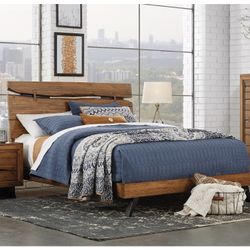 Queen Bedroom Set - Bed Frame, 2 Nightstands, Chest of Drawers