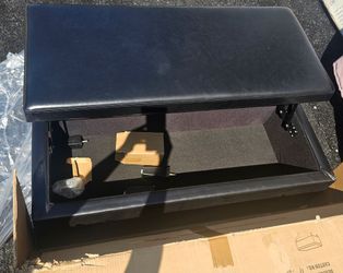 Storage ottoman