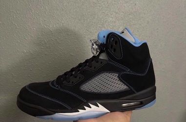 Jordan 5 black university blue size 12