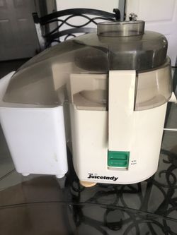 The Juicelady  Stractor For Make Fresh Juice 🥤 Need Gone ASAP.