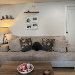 Sofa & Loveseat
