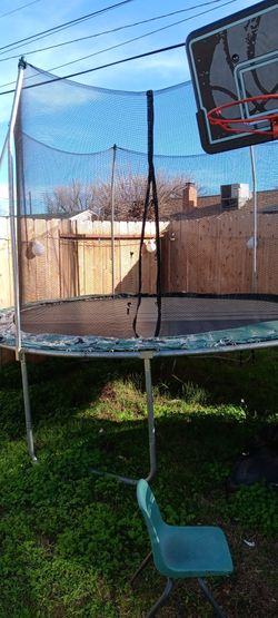TRAMPOLÍN