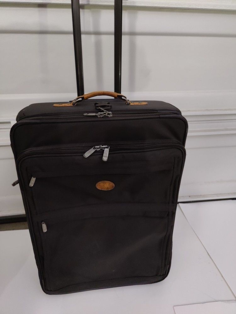 Costco Kirkland Medium Cordura Ballistic Nylon Luggage Suitcase Bag