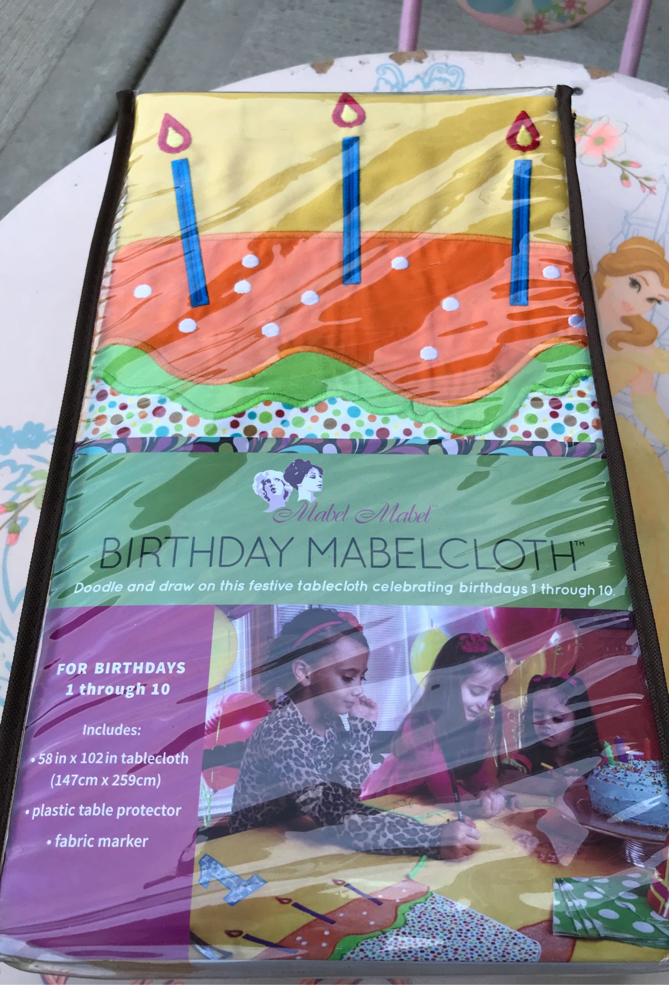 Mabel Mabel Birthday table cloth